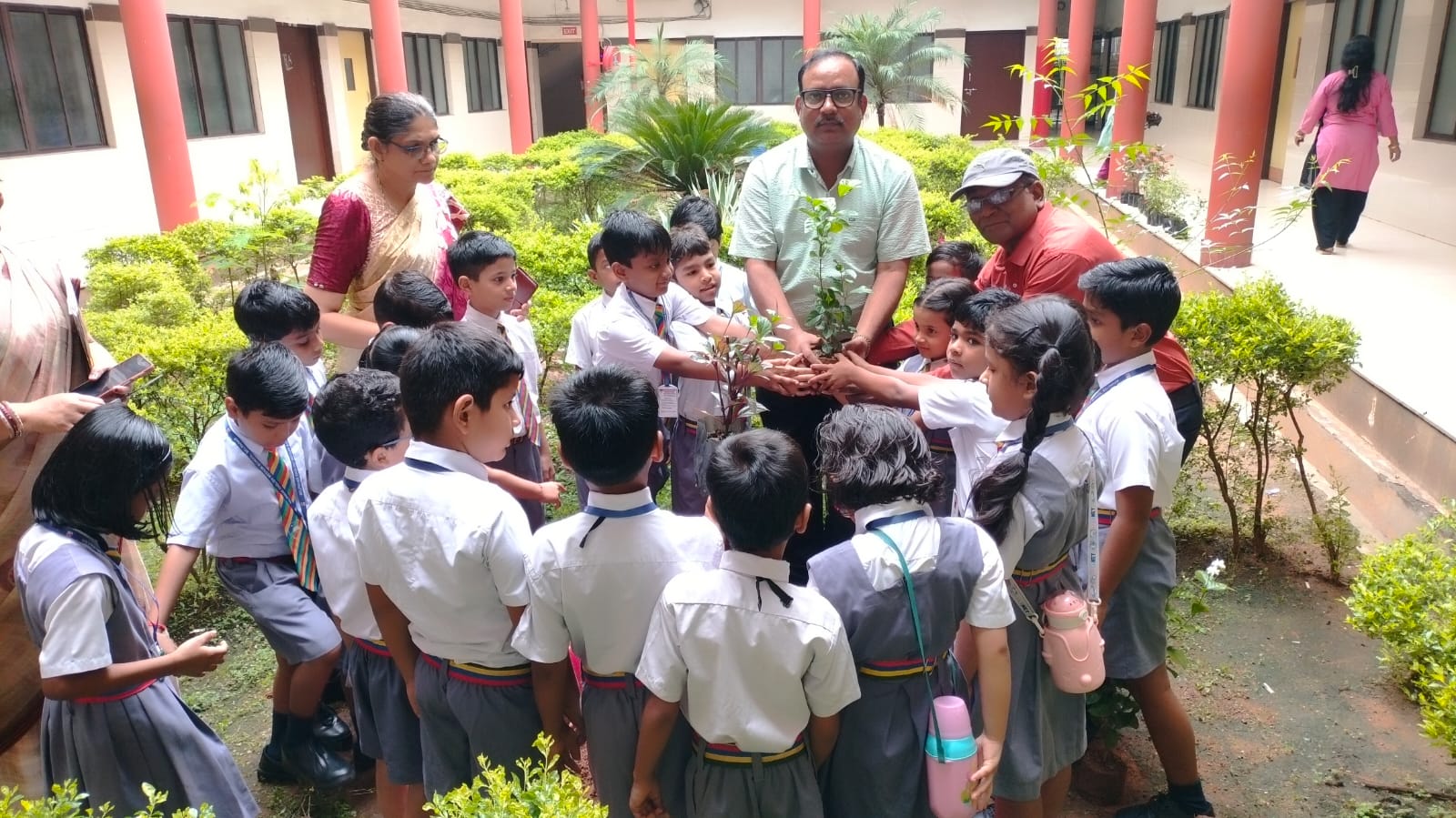 PLANTATION PROGRAMME BY CLASS I & 2 STUDENTS